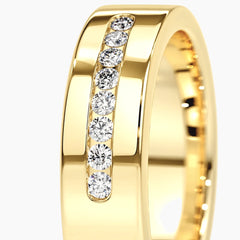 Évrin Eight-Stone Channel-Set Moissanite Wide Band