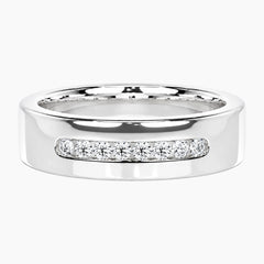 Évrin Eight-Stone Channel-Set Moissanite Wide Band