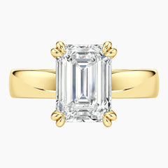 Veyra 3 Carat Emerald Double-Claw Wide Band Moissanite Ring