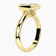 Luna Radiant Bezel Moissanite Ring – 2.6mm Band