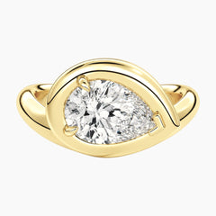 Évrelle 2 Carat Pear Chunky Sculptural Moissanite Ring