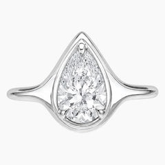 Lumière Poire 2 Carat Pear Cut Moissanite Ring