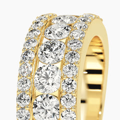 Aurevane Grandeur Round Moissanite Band