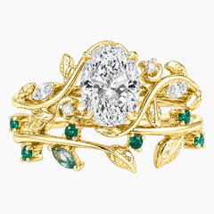 Céverine Oval Moissanite Enchanted Vine Ring Set