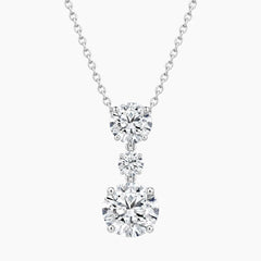 Élarienne Graduated Round Three-Stone Moissanite Drop Necklace