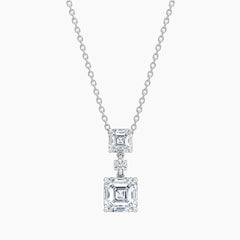 Élarienne Graduated Asscher Three-Stone Moissanite Drop Necklace