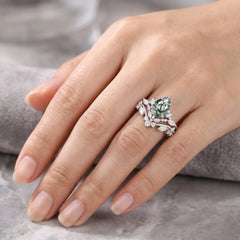 Mossavelle Pear Moss Agate Nature-Inspired Bridal Ring Set