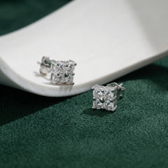 Flowers Moissanite Stud Earrings