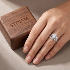 Aurelisse 1.5 Carat Oval Moissanite Botanical Ring Set