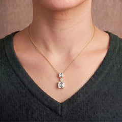 Élarienne Graduated Asscher Three-Stone Moissanite Drop Necklace