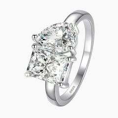 Pear & Radiant Cut Toi et Moi Moissanite Ring