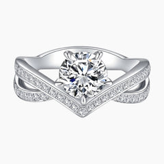 Crown-shaped Moissanite Ring