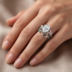 Céverine Oval Moissanite Enchanted Vine Ring Set