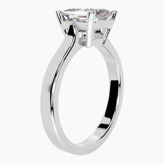 Éclat Lumière 2 Carat Asscher Cut Moissanite Ring