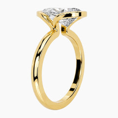 Gourd-shaped Pear Moissanite Ring