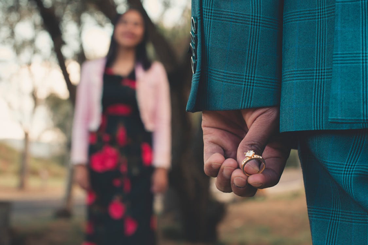 The Romantic Guide (Focus on Partner/Wife)