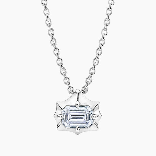 Aurévia 2 Carat Emerald Moissanite Sculpted Pendant Necklace