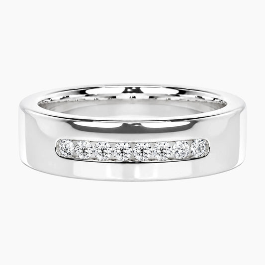Évrin Eight-Stone Channel-Set Moissanite Wide Band