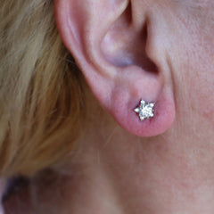 Star Moissanite Stud Earrings