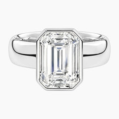 Avrelle 2 Carat Emerald Chunky Bezel Moissanite Ring