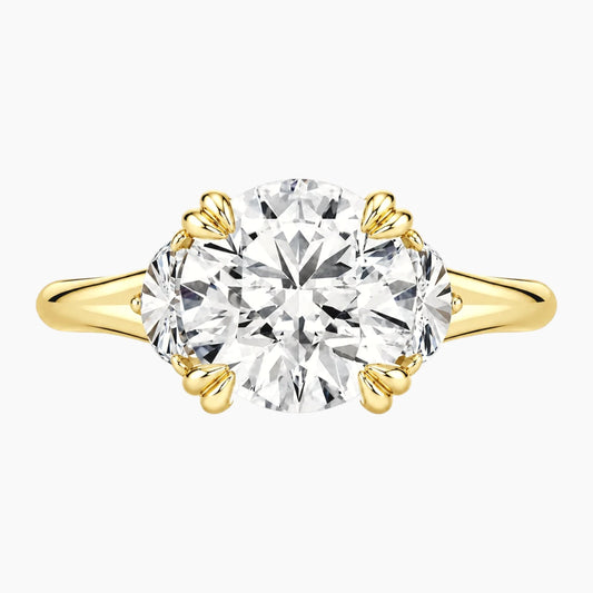 Rosélia 2 Carat Round Three-Stone Moissanite Ring