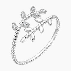 Sylvéra Vintage Leaf Moissanite Open Ring