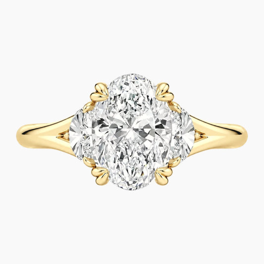 Rosélia 2 Carat Oval Three-Stone Moissanite Ring