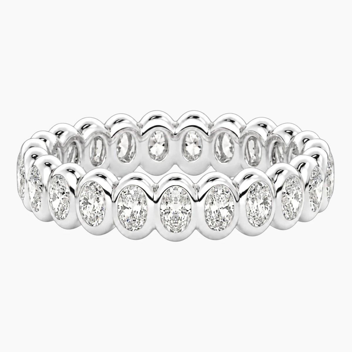 Cévelline Oval Bezel-Set Moissanite Eternity Band
