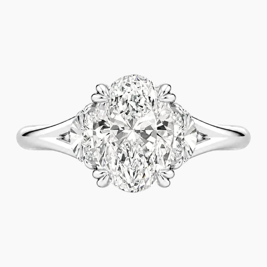 Rosélia 2 Carat Oval Three-Stone Moissanite Ring