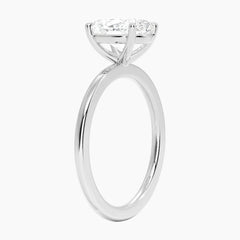 Luise Classic Oval Solitaire Lab-Grown Diamond Ring
