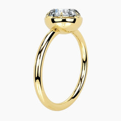 Elegant Round Cut Moissanite Ring
