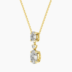 Élarienne Graduated Oval Three-Stone Moissanite Drop Necklace
