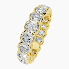 Luminous 3.5mm Moissanite Scalloped Eternity Band