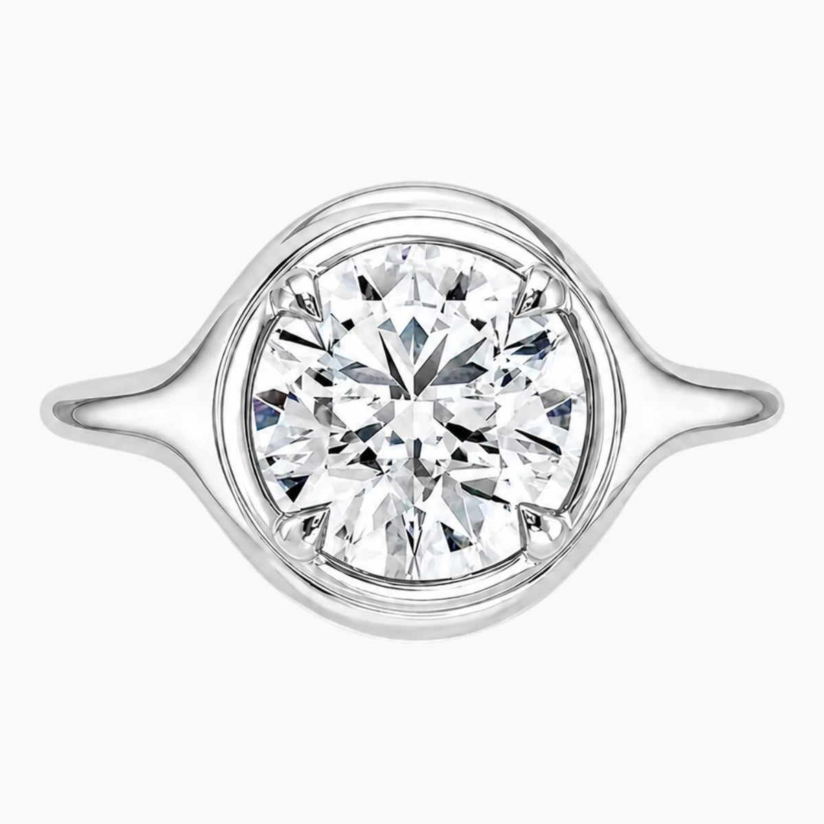 Lumière Éternelle 2 Carat Round Cut Moissanite Ring