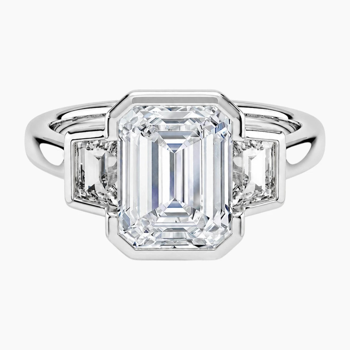 The Arcadian Grace Emerald & Trapezoids Trio Moissanite Ring