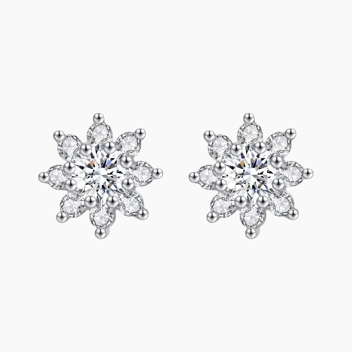 Snowflake-shaped Moissanite Stud Earrings