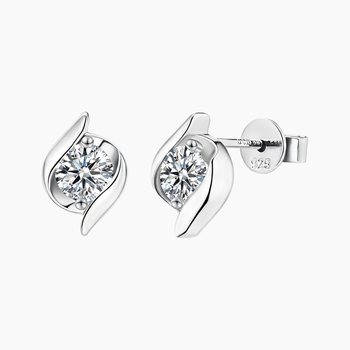Whirlwind-shaped Moissanite Stud Earrings