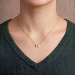 Éverelle 1 Carat Emerald-Cut Double-Claw Moissanite Necklace