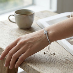 Circular Gypsophila Moissanite Bracelet