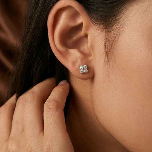 Flowers Moissanite Stud Earrings