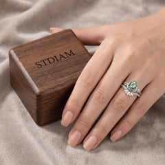 Sylvaelle Pear Moss Agate Botanical Bridal Ring Set