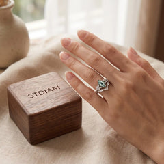 Thalorienne Marquise Moss Agate Botanical Ring Set