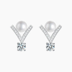 V-shaped Pearl Moissanite Stud Earrings