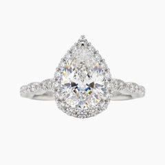 Luxurious Design Pear Cut Moissanite Ring