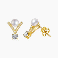 V-shaped Pearl Moissanite Stud Earrings
