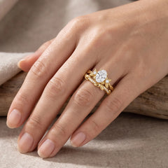 Aurelisse 1.5 Carat Oval Moissanite Botanical Ring Set