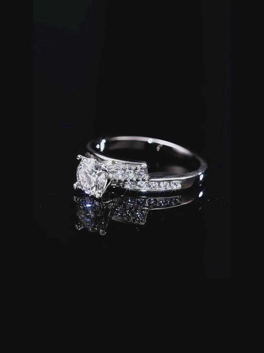 Crossover Design Round Cut Moissanite Ring