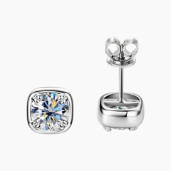 Luxurious Square Moissanite Stud Earrings