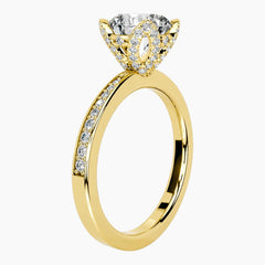 La Promesse du Bouton  Floral Moissanite Engagement Ring