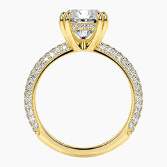 Luxuriöser Moissanit-Ring im Rundschliff